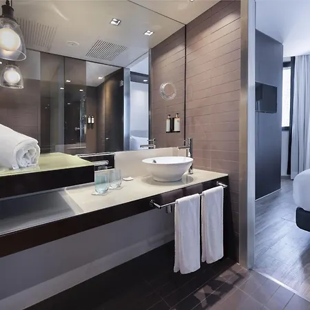 酒店 Condal Mar, Affiliated By Melia 4*
